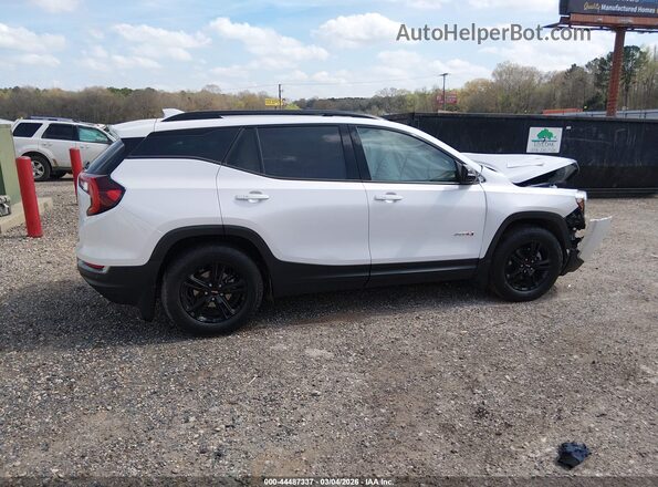 3GKALYEG2RL129183 2024 GMC TERRAIN White Widok wnętrza 360 stopni