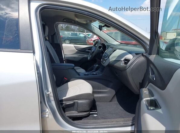 3GNAXSEV3MS174473 2021 CHEVROLET EQUINOX Серый Вид салона спереди