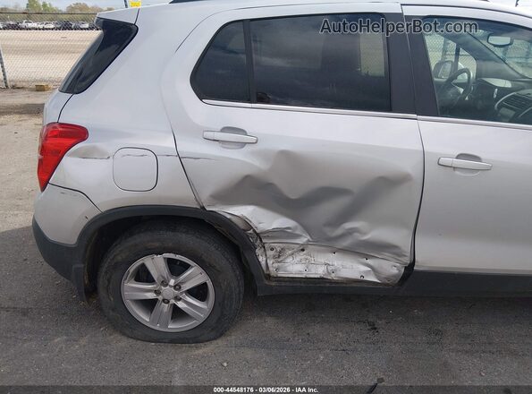 3GNCJLSB2GL266814 2016 CHEVROLET TRAX Gray Vista frontal