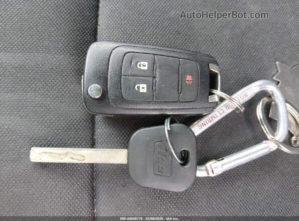 3GNCJLSB2GL266814 2016 CHEVROLET TRAX Gray Vista del salpicadero