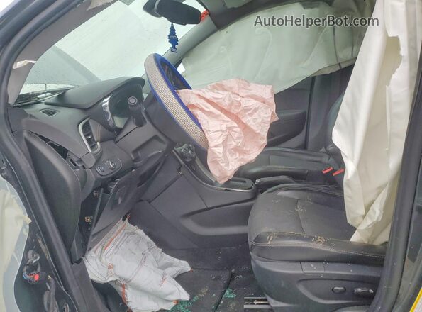 3GNCJLSB2JL384496 2018 CHEVROLET TRAX Серый Вид салона спереди