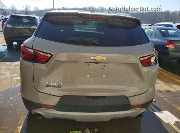 3GNKBBRA0MS527147 2021 CHEVROLET BLAZER Желто-коричневый Вид сзади