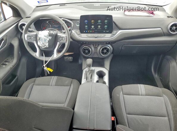3GNKBCR40TS142623 2026 CHEVROLET BLAZER Черный Вид панели приборов