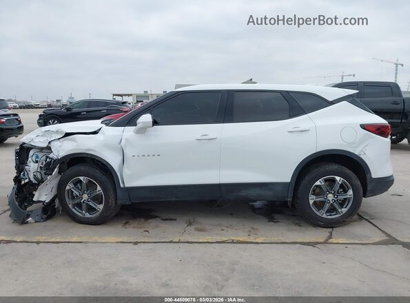 3GNKBCR46PS110507 2023 CHEVROLET BLAZER White Vista interior trasera