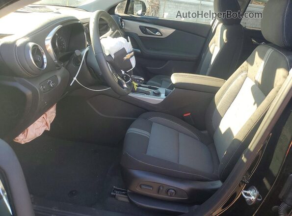 3GNKBCR46TS154789 2026 CHEVROLET BLAZER Черный Вид салона спереди
