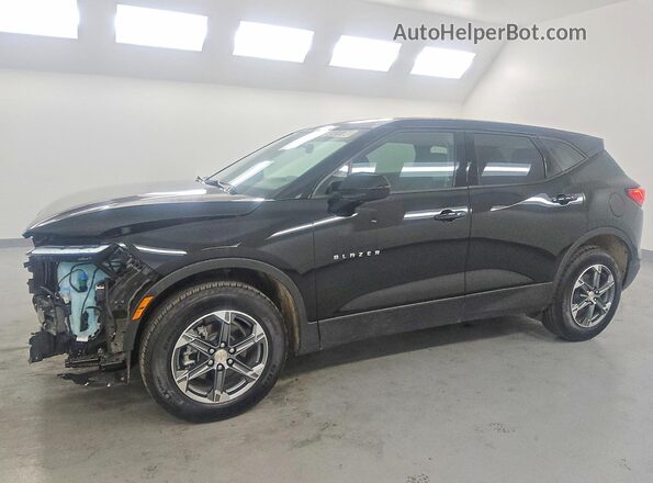 3GNKBCR48TS146953 2026 CHEVROLET BLAZER Черный Передняя левая четверть