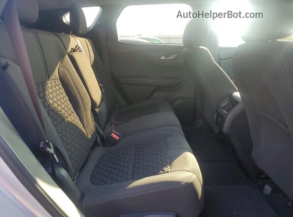3GNKBCRS5MS538269 2021 CHEVROLET BLAZER Серебряный Вид задней части салона