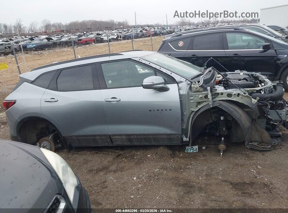 3GNKBERS5SS231435 2025 CHEVROLET BLAZER Серый Вид задней части салона