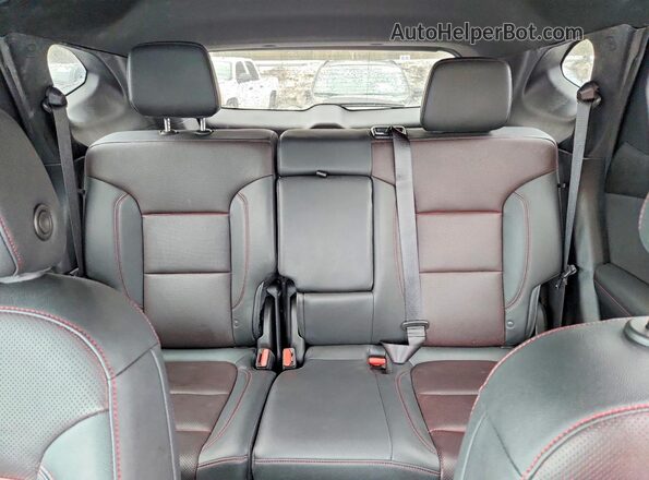 3GNKBERS8PS209744 2023 CHEVROLET BLAZER Серебряный Вид задних сидений