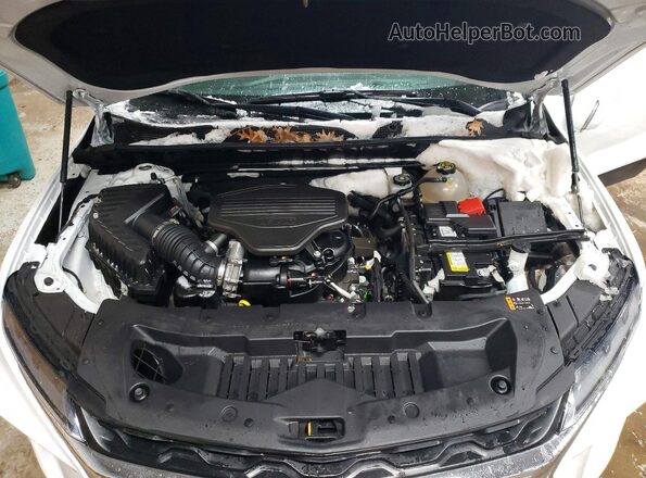3GNKBJRSXPS173421 2023 CHEVROLET BLAZER Белый Вид подкапотного пространства