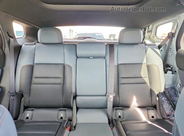 3GPKHZRJ8RS504124 2024 HONDA PROLOGUE White Vista de los asientos traseros