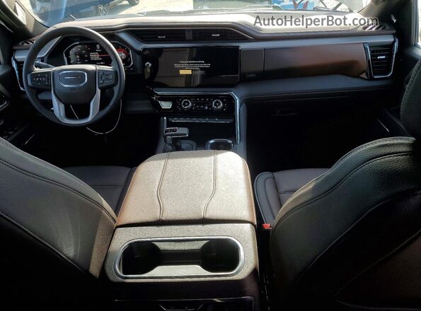 3GTPHGED4TG144355 2026 GMC SIERRA Черный Вид панели приборов