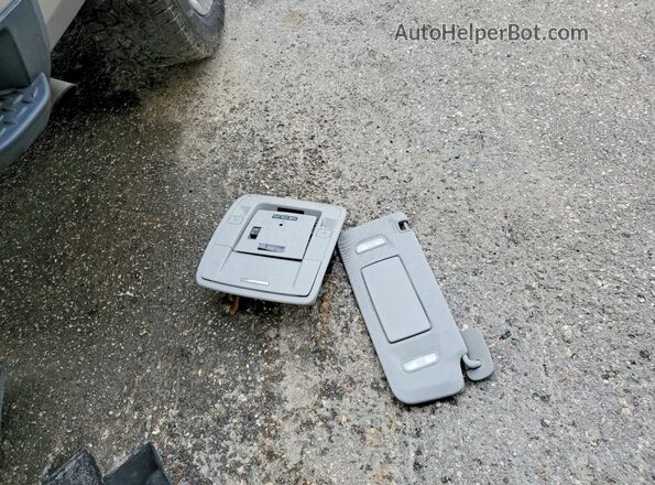 3GTU2NEC4JG631178 2018 GMC SIERRA Серебряный Вид подкапотного пространства