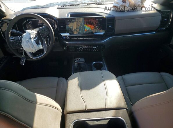 3GTUUDED5RG384665 2024 GMC SIERRA Белый Вид панели приборов