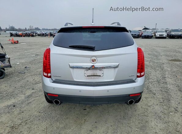 3GYFNBE31GS543851 2016 CADILLAC SRX Серебряный Вид сзади
