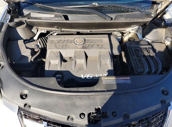 3GYFNBE34GS581106 2016 CADILLAC SRX Silver Widok komory silnika
