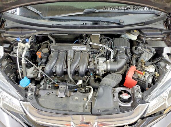 3HGGK5H66JM727285 2018 HONDA FIT Серебряный Вид задней части салона