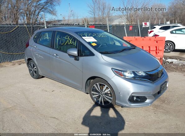 3HGGK5H81JM711738 2018 HONDA FIT Серебряный Передняя правая четверть