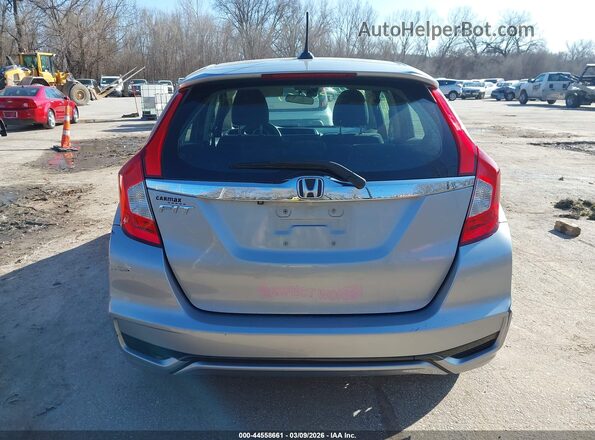 3HGGK5H81JM711738 2018 HONDA FIT Серебряный 