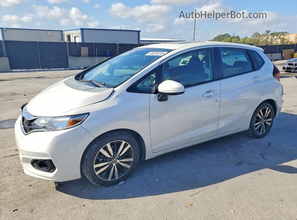 3HGGK5H89KM712511 2019 HONDA FIT Белый Передняя левая четверть