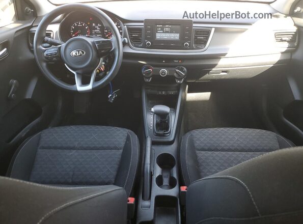 3KPA24AB2JE046641 2018 KIA RIO Black Widok deski rozdzielczej