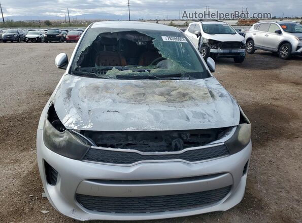 3KPA24AB2KE233376 2019 KIA RIO Silver Front view