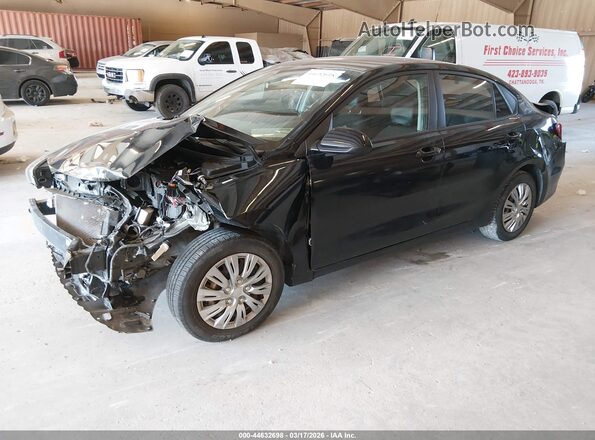 3KPA24AD1LE335044 2020 KIA RIO Черный Передняя левая четверть