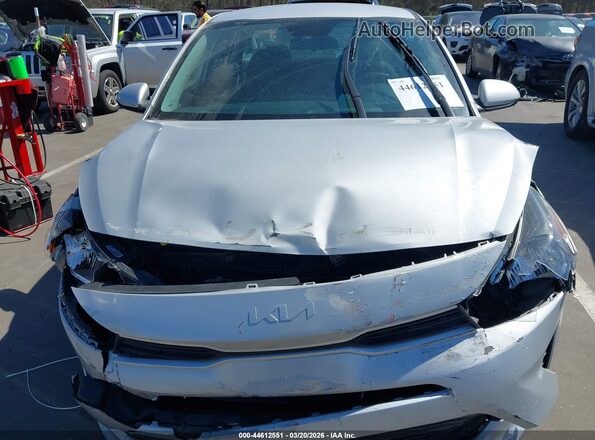 3KPA24AD1PE577113 2023 KIA RIO Серый Вид спереди