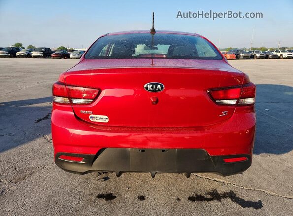 3KPA24AD2LE327986 2020 KIA RIO Красный Вид сзади