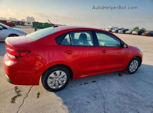3KPA24AD2LE327986 2020 KIA RIO Красный Задняя правая четверть