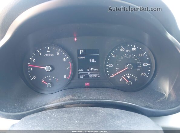 3KPA24AD4LE266186 2020 KIA RIO Белый Вид задних сидений