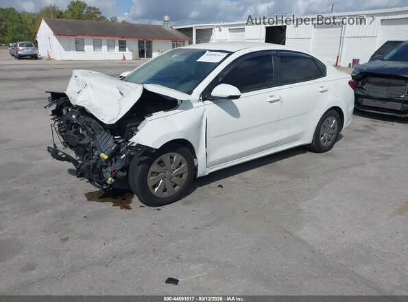 3KPA24AD4LE274580 2020 KIA RIO White Przód lewy