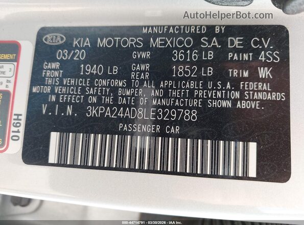 3KPA24AD8LE329788 2020 KIA RIO Серебряный Вид подкапотного пространства