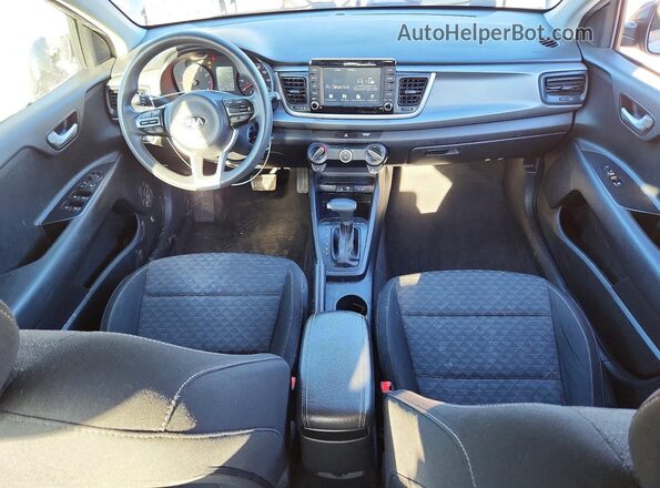 3KPA24AD9LE302096 2020 KIA RIO Серый Вид панели приборов