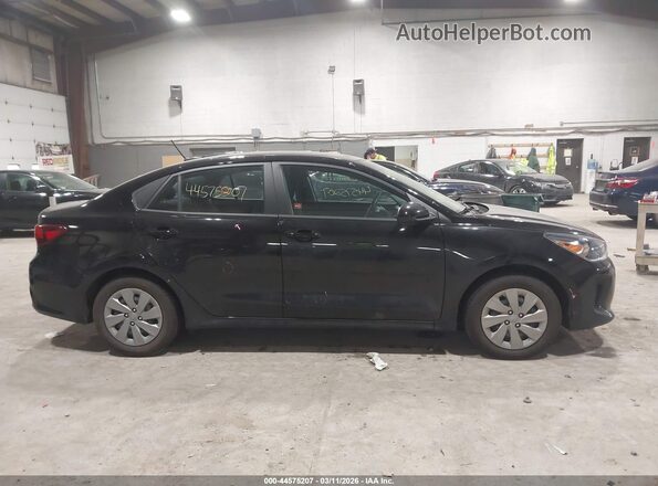 3KPA24AD9LE360113 2020 KIA RIO Черный Вид задней части салона
