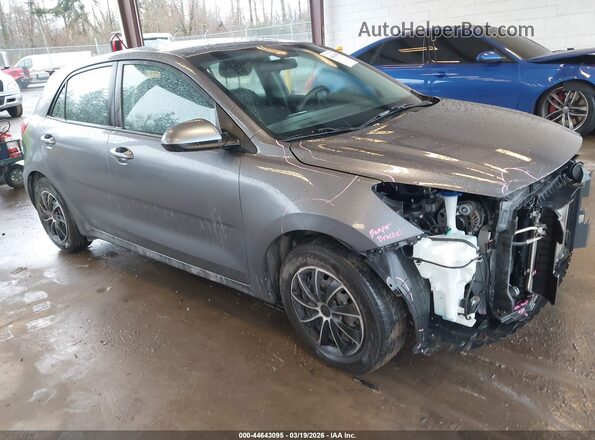 3KPA25AD3LE337528 2020 KIA RIO 5-DOOR Gray Delantero derecho