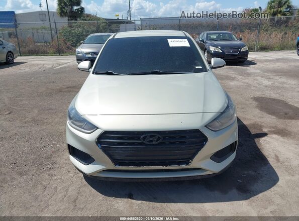 3KPC24A33KE048464 2019 HYUNDAI ACCENT Зеленый Вид спереди
