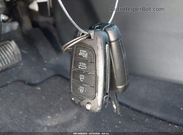3KPC24A33KE048464 2019 HYUNDAI ACCENT Зеленый Вид панели приборов