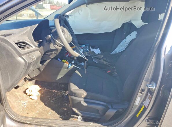 3KPC24A34KE072210 2019 HYUNDAI ACCENT Серый Вид салона спереди
