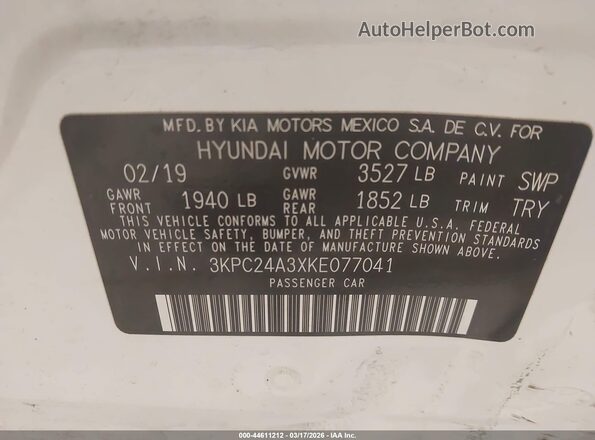 3KPC24A3XKE077041 2019 HYUNDAI ACCENT Белый Вид подкапотного пространства