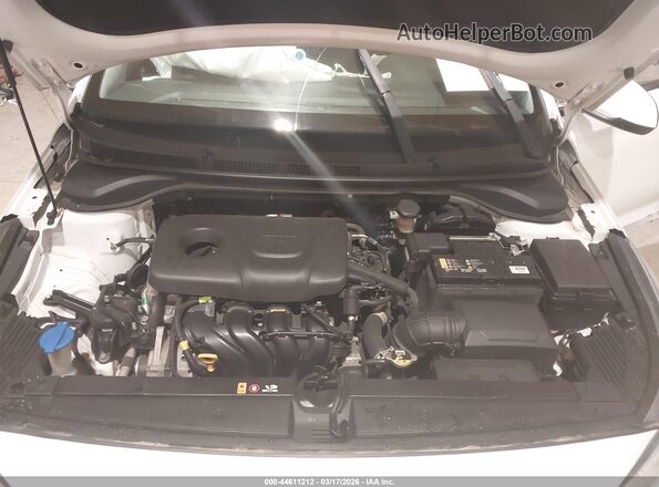 3KPC24A3XKE077041 2019 HYUNDAI ACCENT Белый Вид сзади