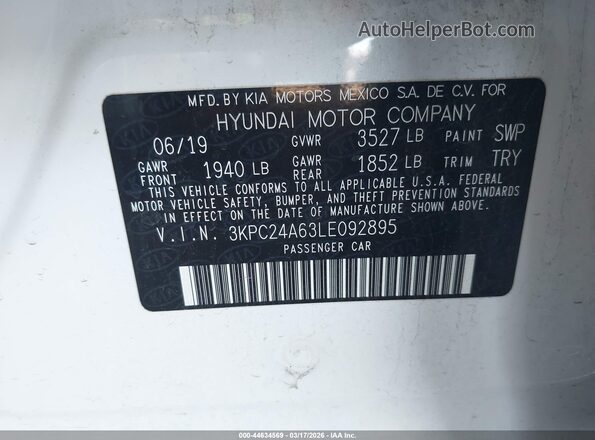 3KPC24A63LE092895 2020 HYUNDAI ACCENT White Widok komory silnika