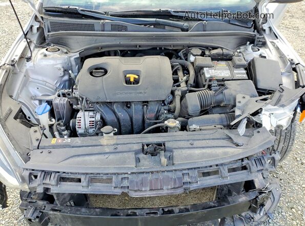 3KPF24AD0LE143510 2020 KIA FORTE Серебряный Вид задней части салона