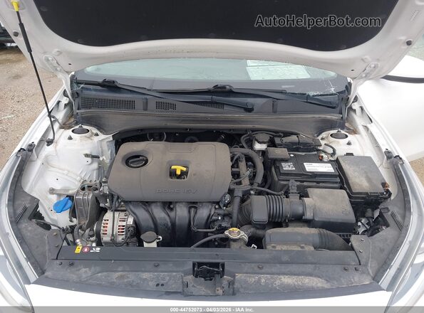 3KPF24AD2KE133897 2019 KIA FORTE White Widok z tyłu