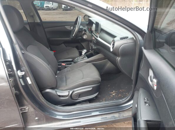 3KPF24AD2LE211905 2020 KIA FORTE Black Front interior view