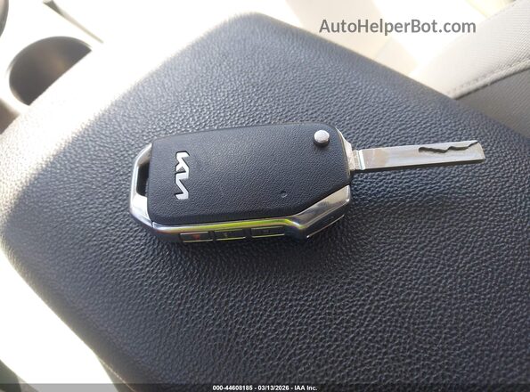 3KPF24AD2NE487469 2022 KIA FORTE Gray Widok deski rozdzielczej