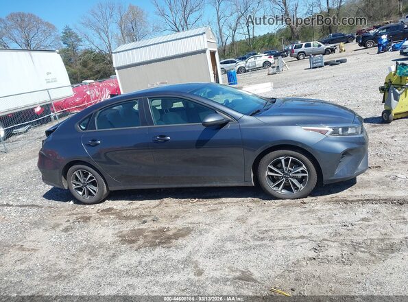 3KPF24AD2NE487469 2022 KIA FORTE Gray Widok wnętrza z tyłu