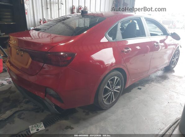 3KPF24AD2RE834935 2024 KIA FORTE Red Rear right