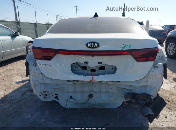 3KPF24AD3ME392448 2021 KIA FORTE Белый 