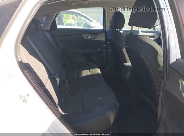 3KPF24AD3ME392448 2021 KIA FORTE Белый Вид наклейки с VIN-кодом